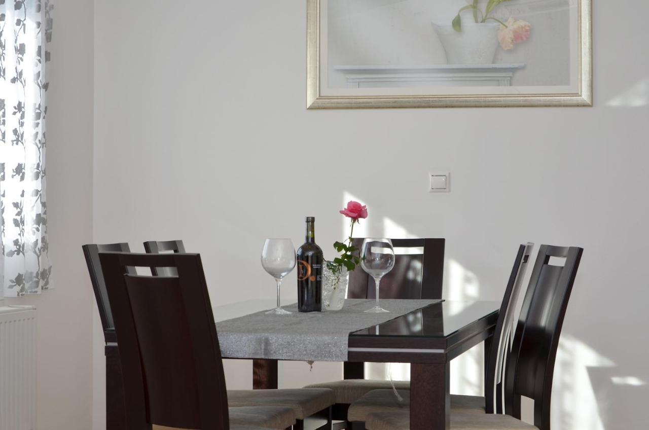 Apartmani Adela Solin Exterior foto