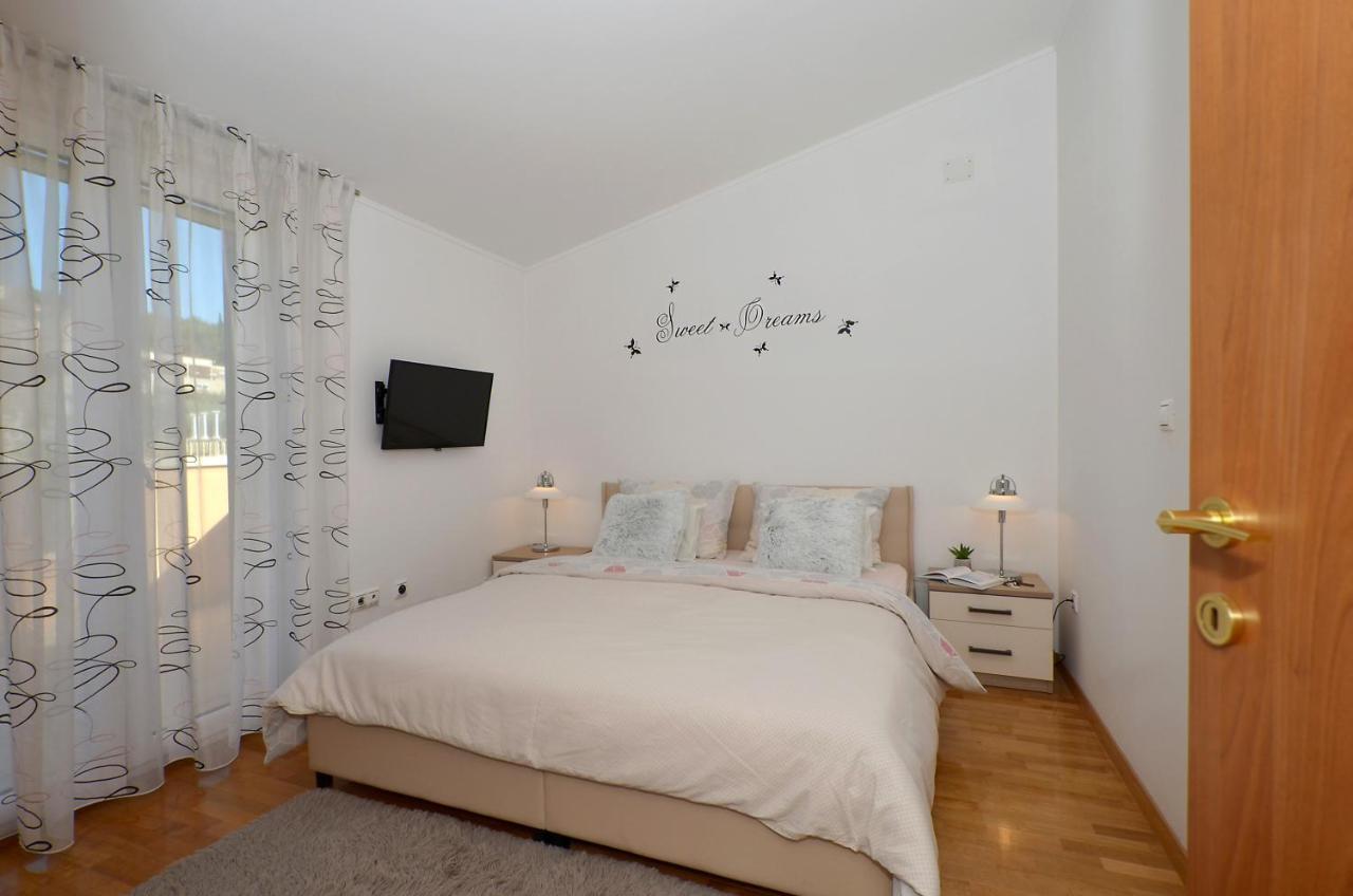 Apartmani Adela Solin Exterior foto