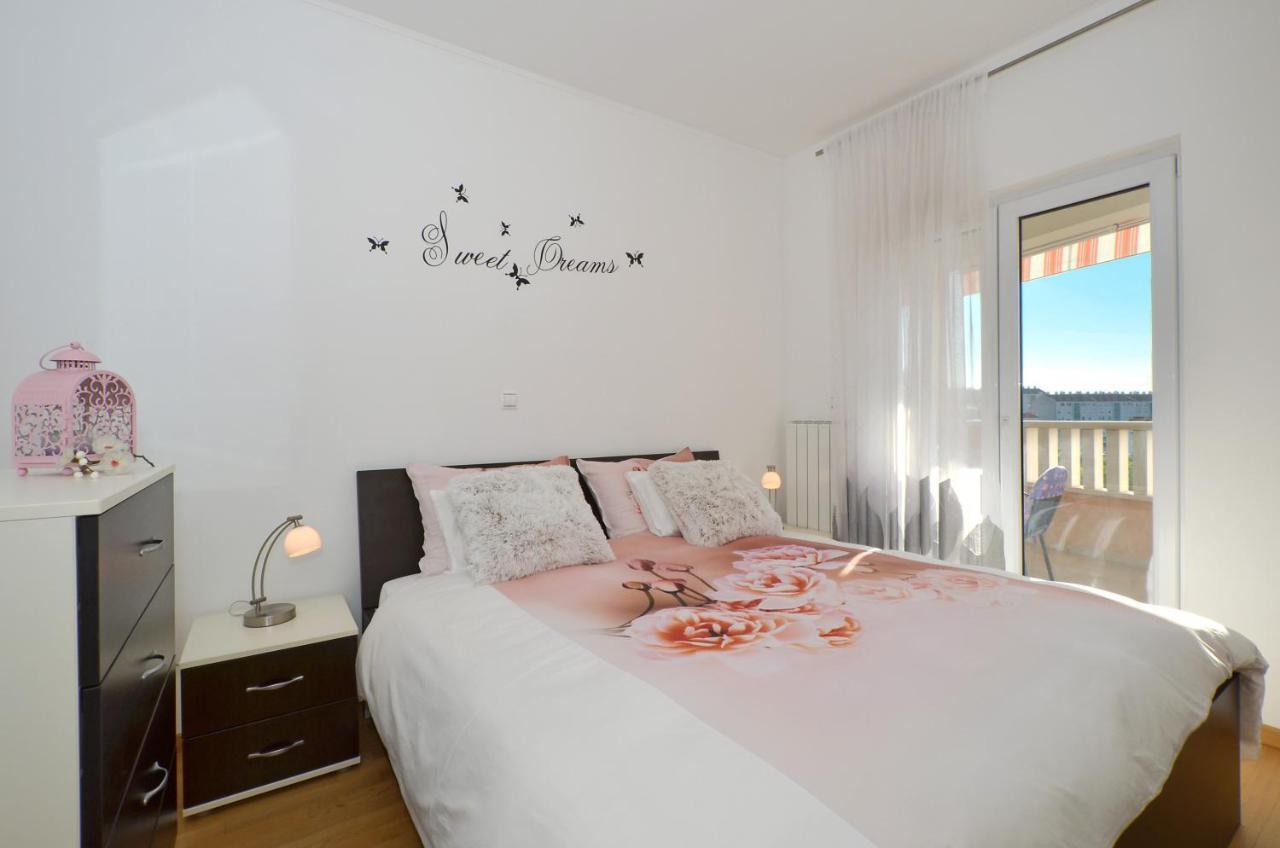 Apartmani Adela Solin Exterior foto