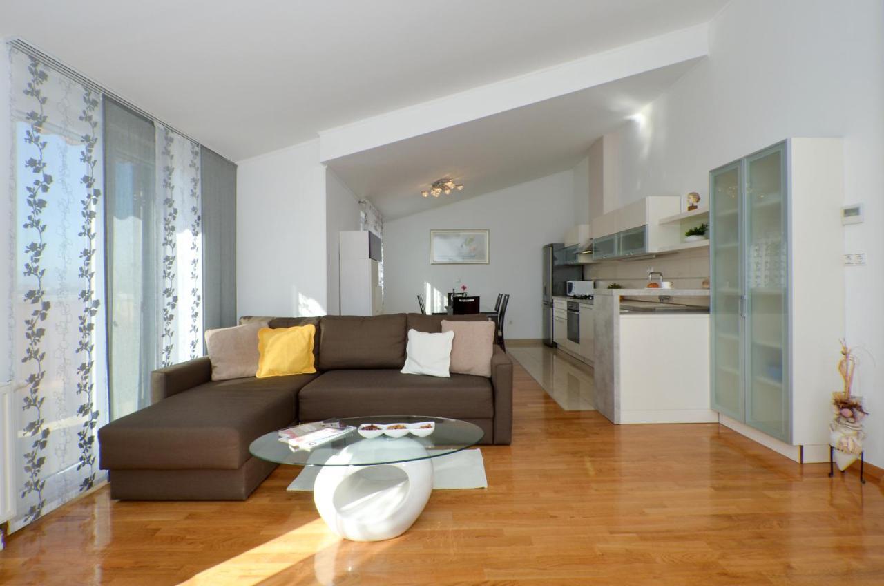 Apartmani Adela Solin Exterior foto